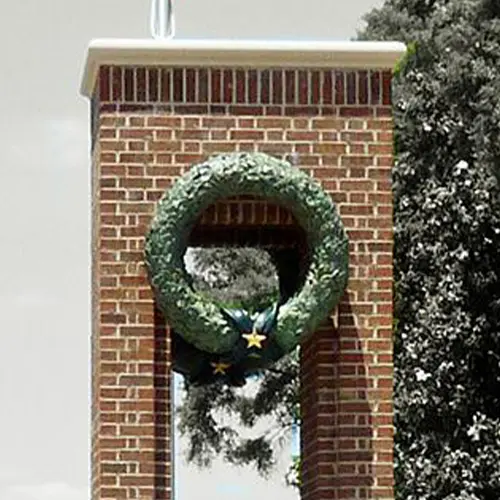 Law Enforcement Memorials Memorial Wreaths